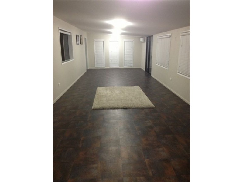 296 Bedford Road, Andergrove QLD 4740