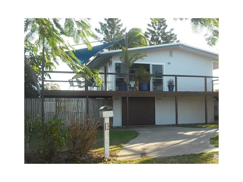 13 Old Shoal Point Road, Bucasia QLD 4750