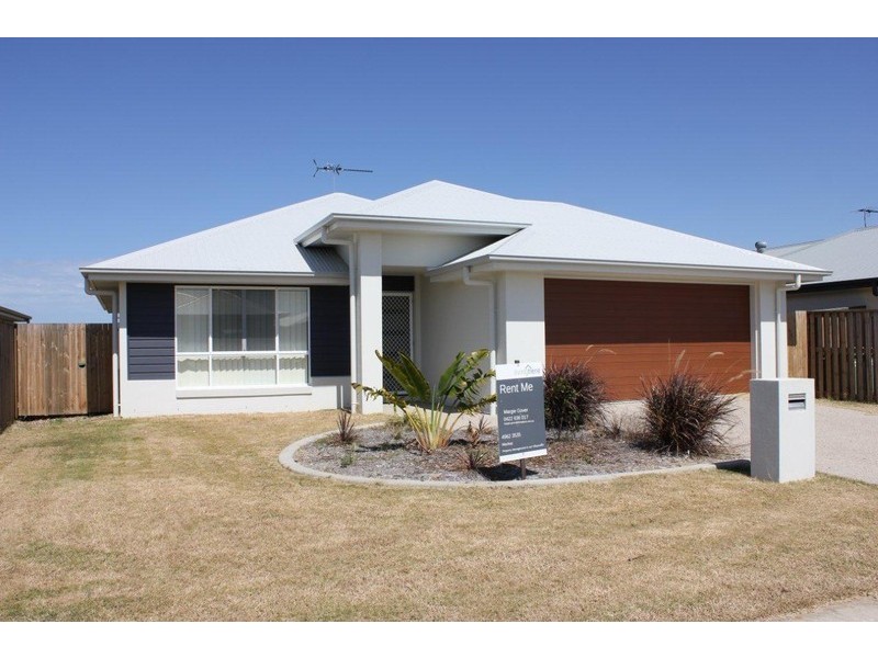 53 Newport Pde, Blacks Beach QLD 4740