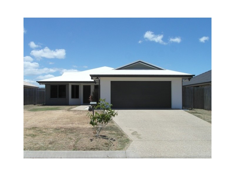 5 Crestview Circuit, Bucasia QLD 4750
