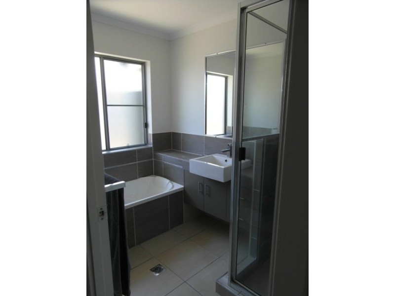 5 Crestview Circuit, Bucasia QLD 4750