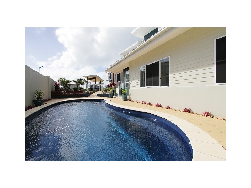 6 19 Marina Beach Parade, Mackay Harbour QLD 4740