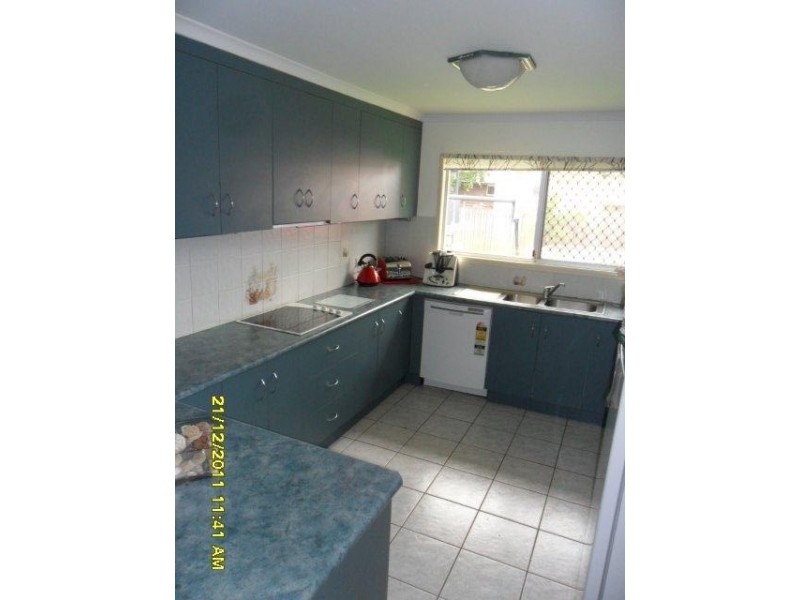 17 Downie Ave, Mackay QLD 4740