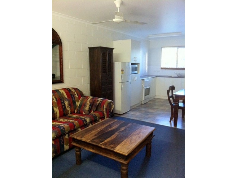 6/5 Romeo Street, Mackay QLD 4740