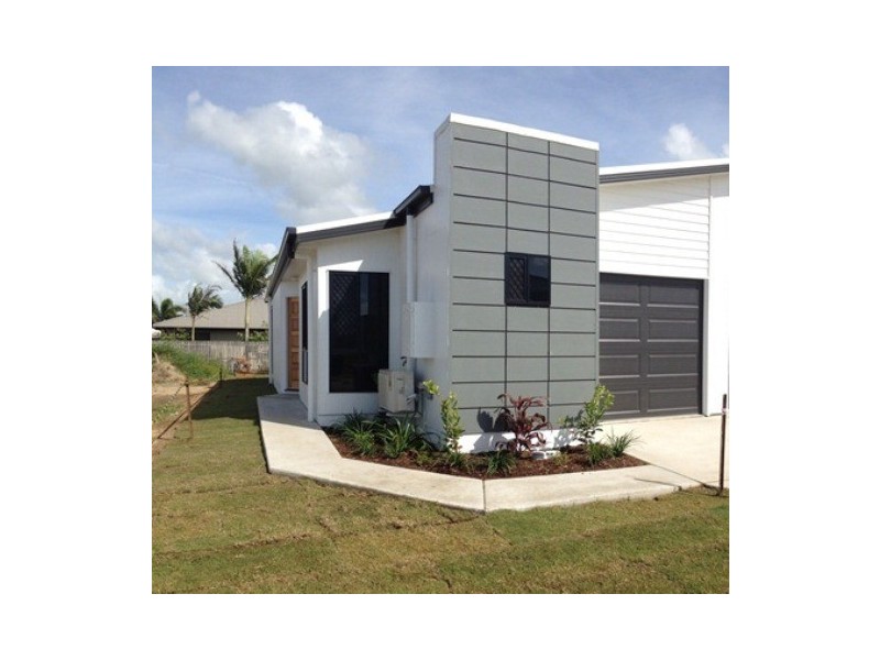 2/21 Maranark Avenue, Glenella QLD 4740