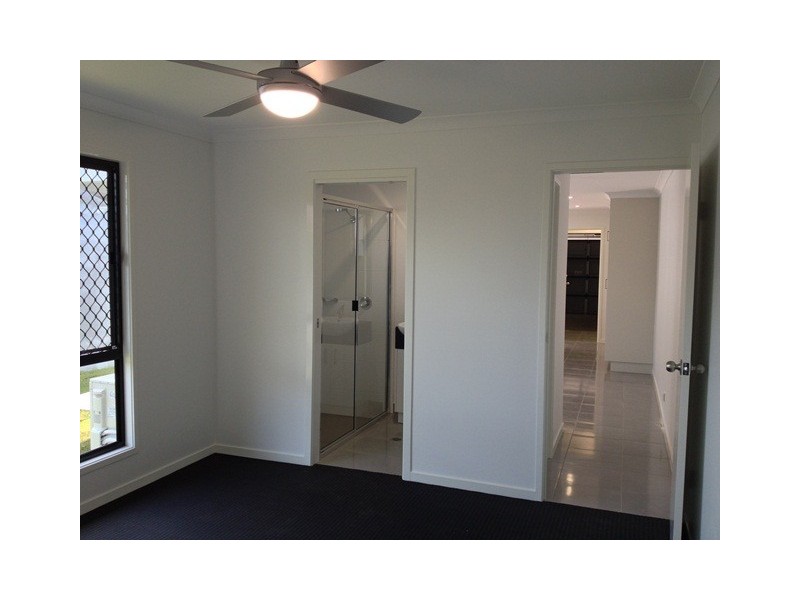 2/21 Maranark Avenue, Glenella QLD 4740