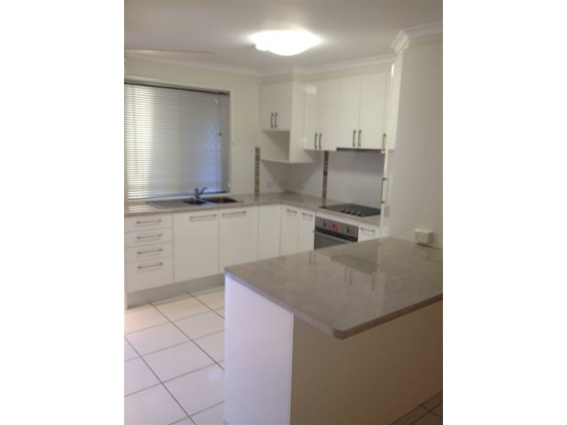 Unit 3/43  Holland Street, West Mackay QLD 4740