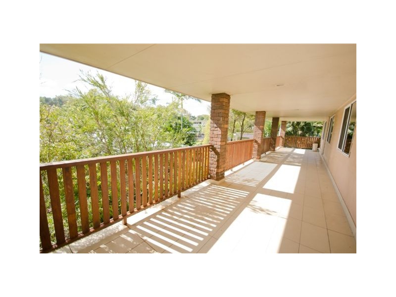 17 Raymond Crocker Avenue, North Mackay QLD 4740