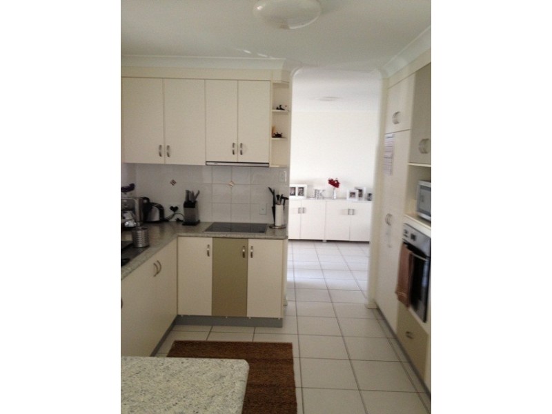 16 Seafarer Court, Blacks Beach QLD 4740