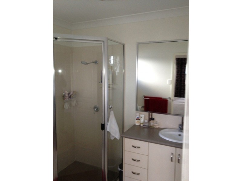 16 Seafarer Court, Blacks Beach QLD 4740