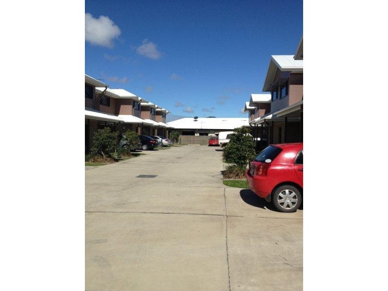 11/7 Bilgola Place, Blacks Beach QLD 4740