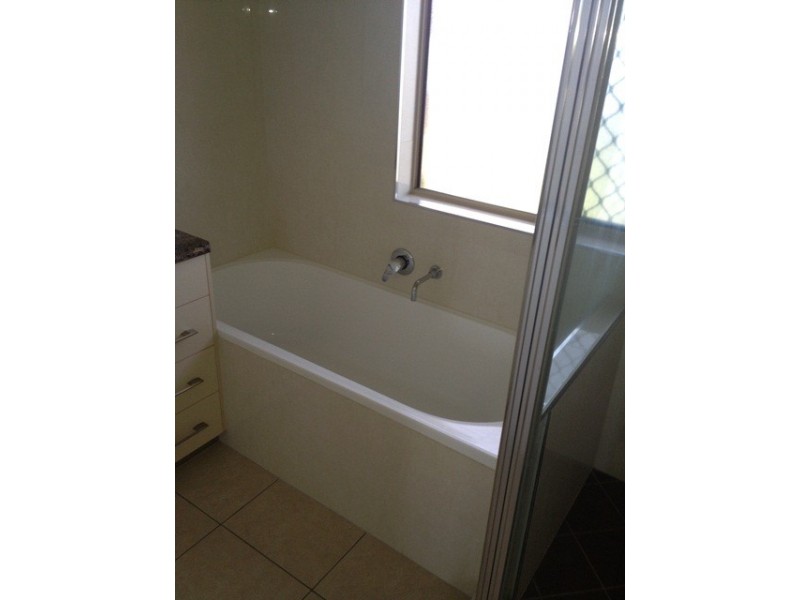 23  Crestview Crescent, Bucasia QLD 4750