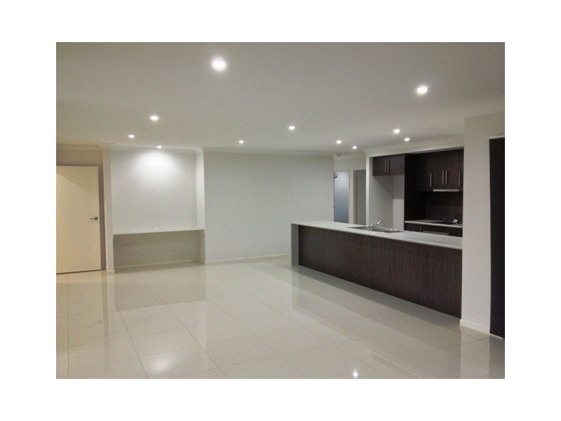 15 Cinnamon Drive, Glenella QLD 4740