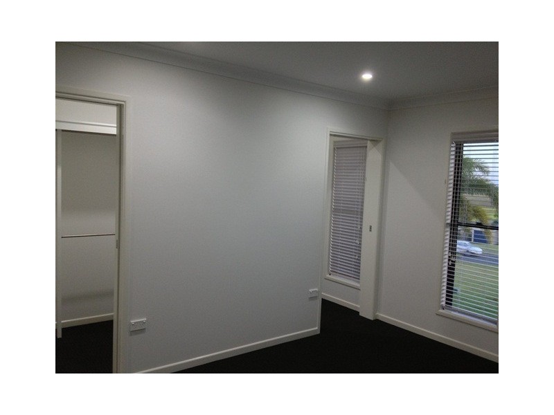 15 Cinnamon Drive, Glenella QLD 4740