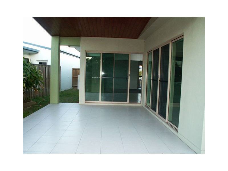 89 Village Circuit, Eimeo QLD 4740