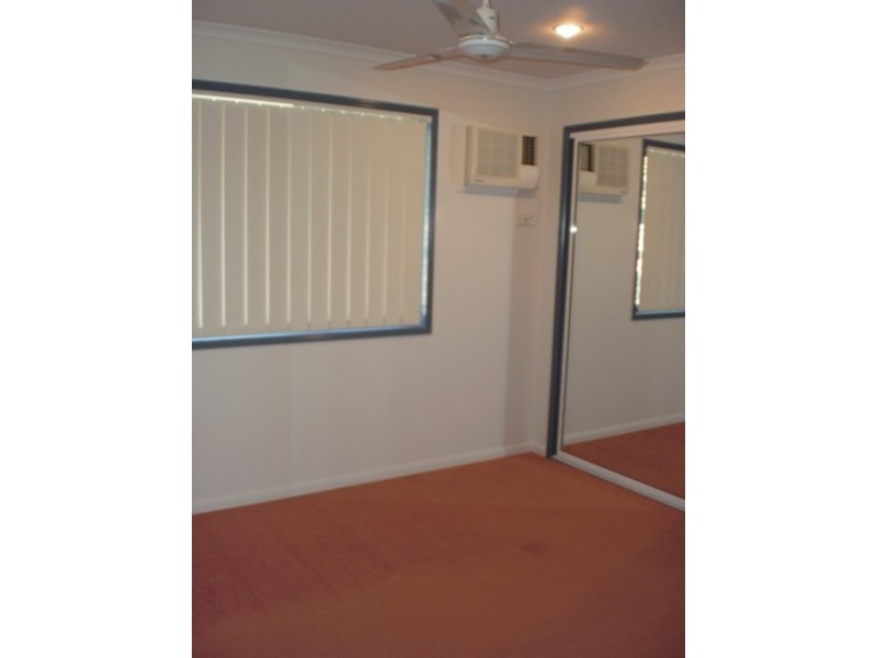 39 Michelle Crescent, Bucasia QLD 4750