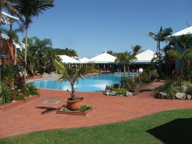 114 Beach Road, Dolphin Heads QLD 4740