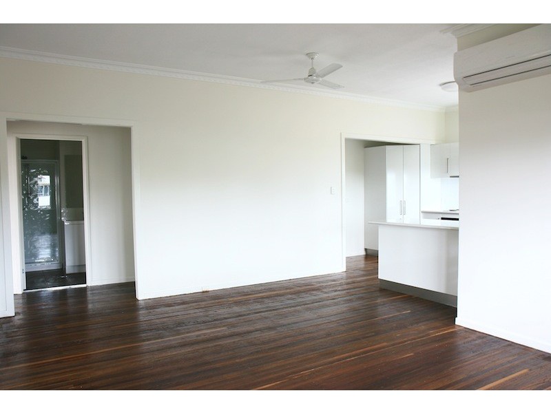 9 Symons Street, South Mackay QLD 4740