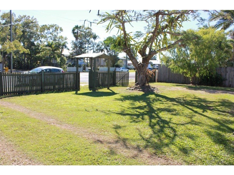 35 Main Street, Bakers Creek QLD 4740
