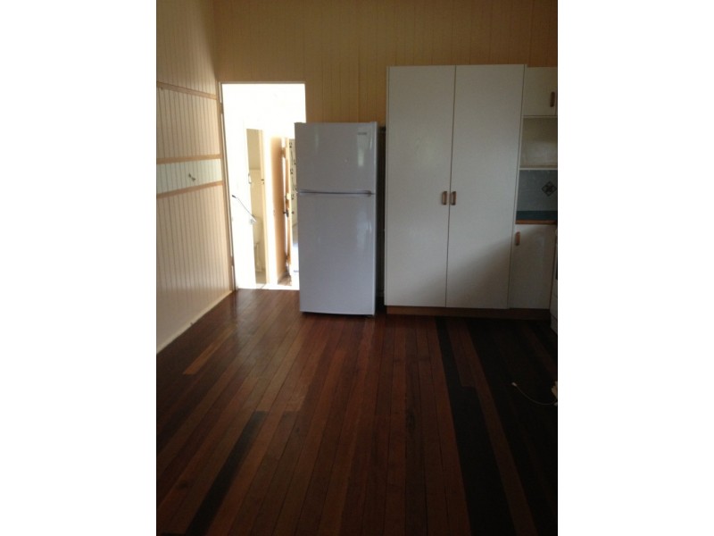 1 Quarry Street, North Mackay QLD 4740