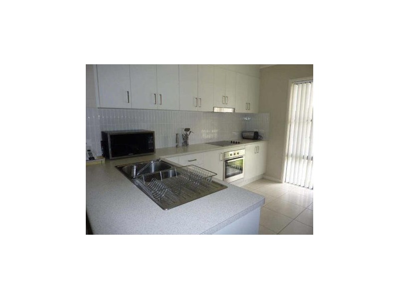 5/7 Bilgola Place, Blacks Beach QLD 4740