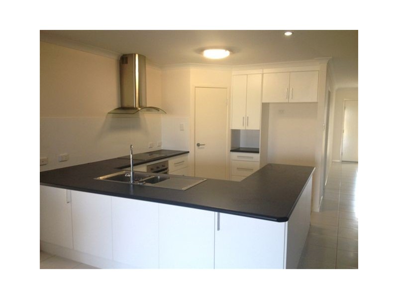 25 O’Neill Place, Marian QLD 4753