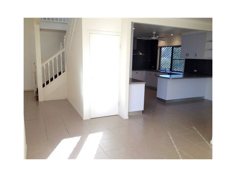 5 Cowley Court, Mount Pleasant QLD 4740