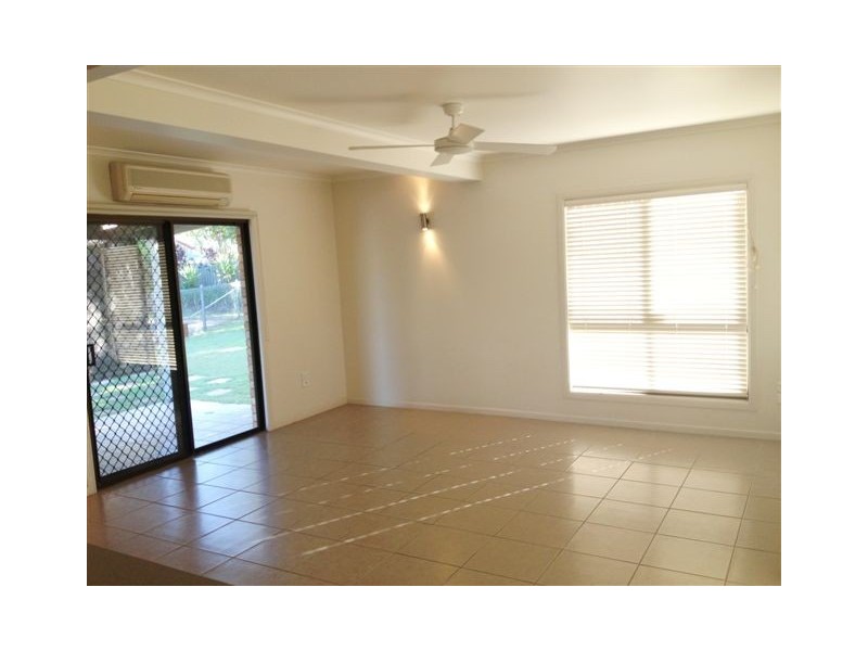 5 Cowley Court, Mount Pleasant QLD 4740