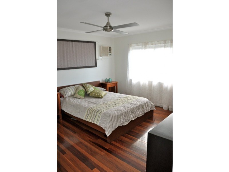 235 Bridge Road, West Mackay QLD 4740