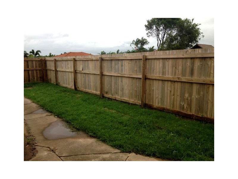 75A Pioneer Street, Glenella QLD 4740