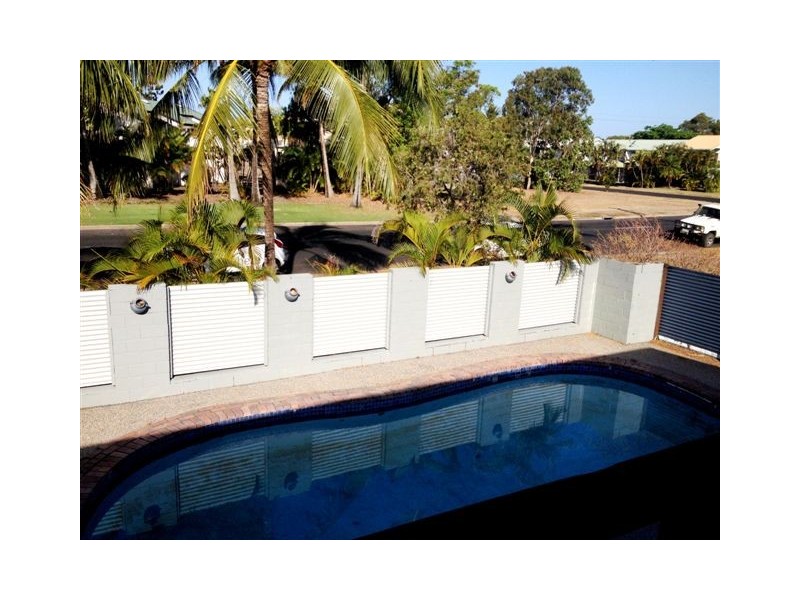 18 Pacific Drive, Blacks Beach QLD 4740