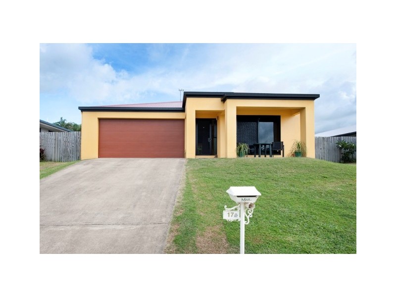 17 Jasmine Drive, Blacks Beach QLD 4740