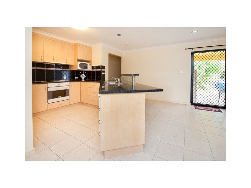 17 Jasmine Drive, Blacks Beach QLD 4740