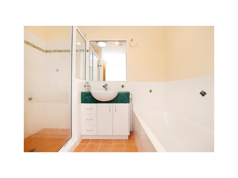 17 Jasmine Drive, Blacks Beach QLD 4740
