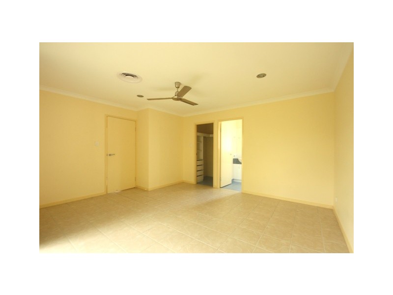17 Jasmine Drive, Blacks Beach QLD 4740