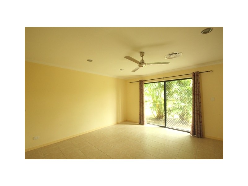 17 Jasmine Drive, Blacks Beach QLD 4740