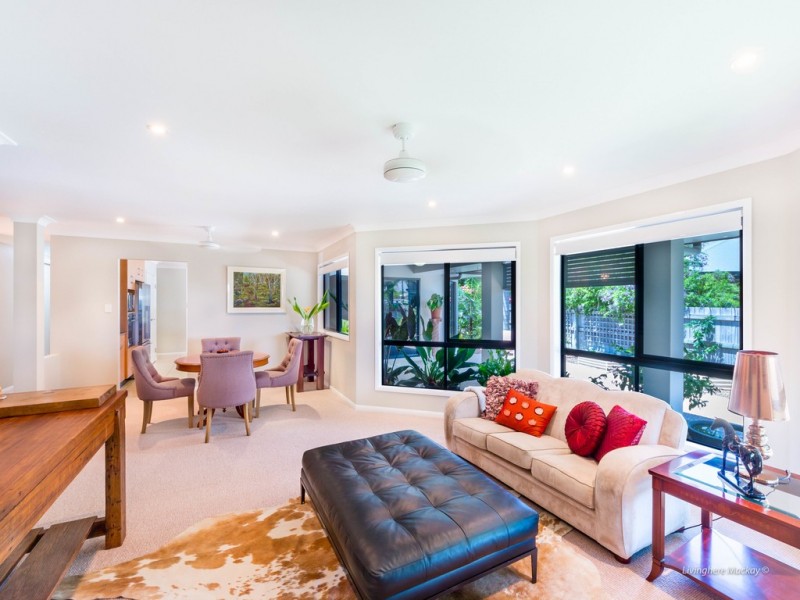42 Corella Way, Blacks Beach QLD 4740