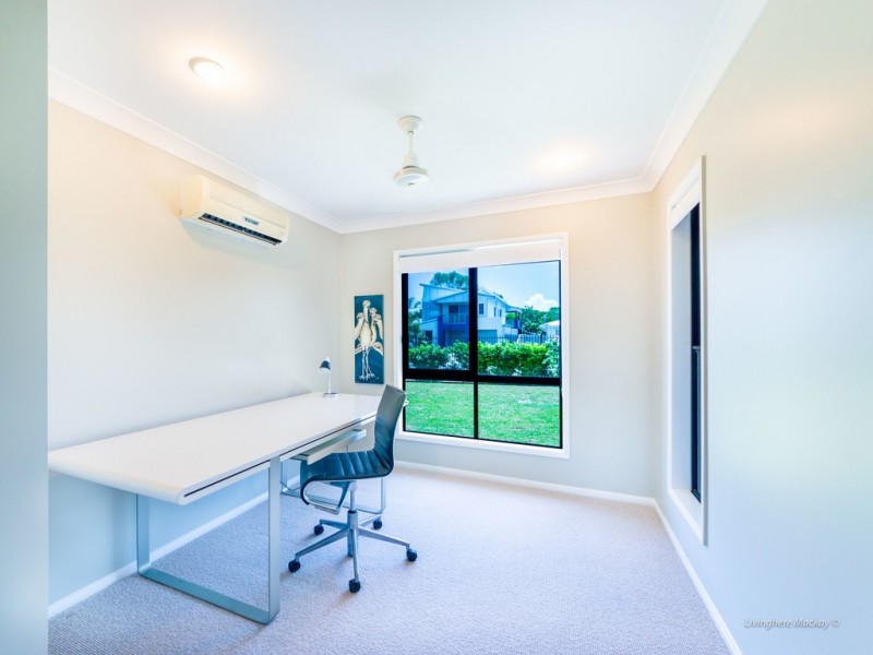 42 Corella Way, Blacks Beach QLD 4740