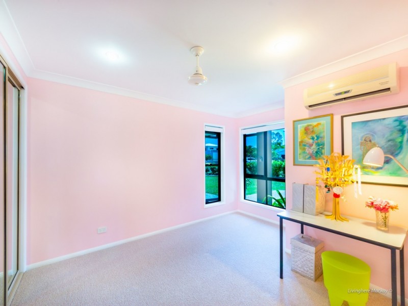 42 Corella Way, Blacks Beach QLD 4740