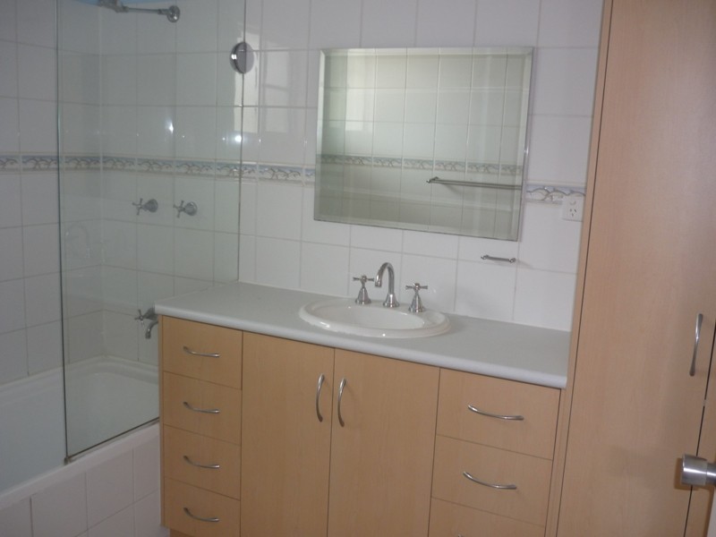 3 Flinders Drive, Moranbah QLD 4744