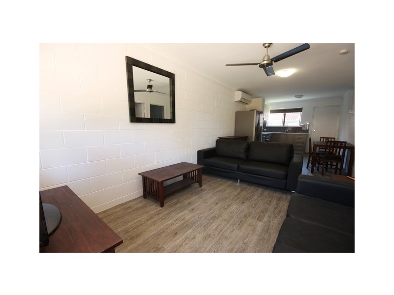 1/10 East Gordon Street, East Mackay QLD 4740