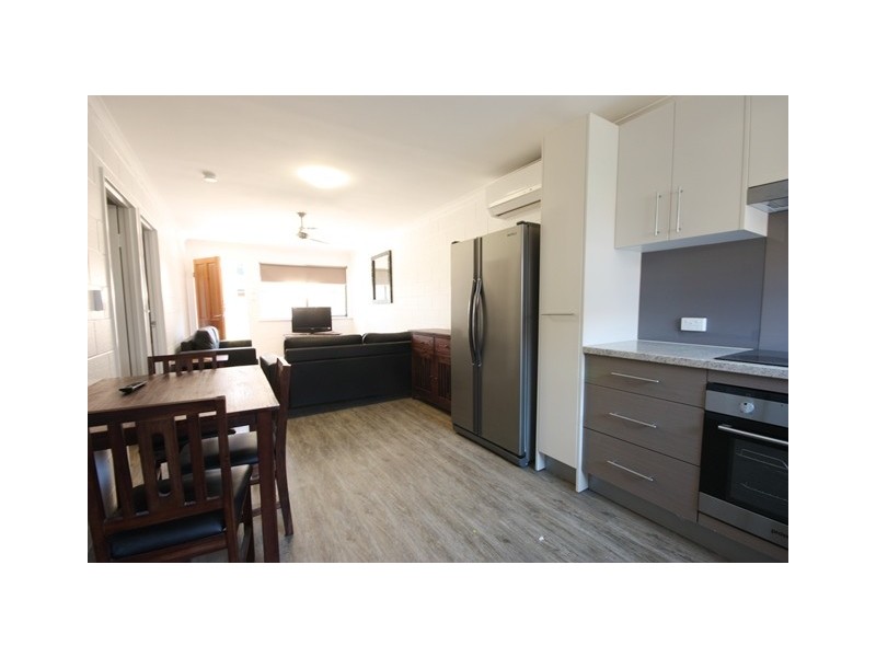 1/10 East Gordon Street, East Mackay QLD 4740