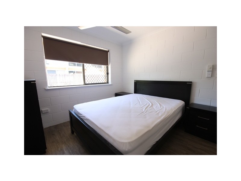 1/10 East Gordon Street, East Mackay QLD 4740