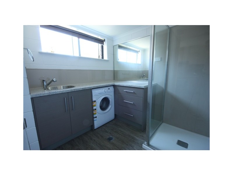 1/10 East Gordon Street, East Mackay QLD 4740