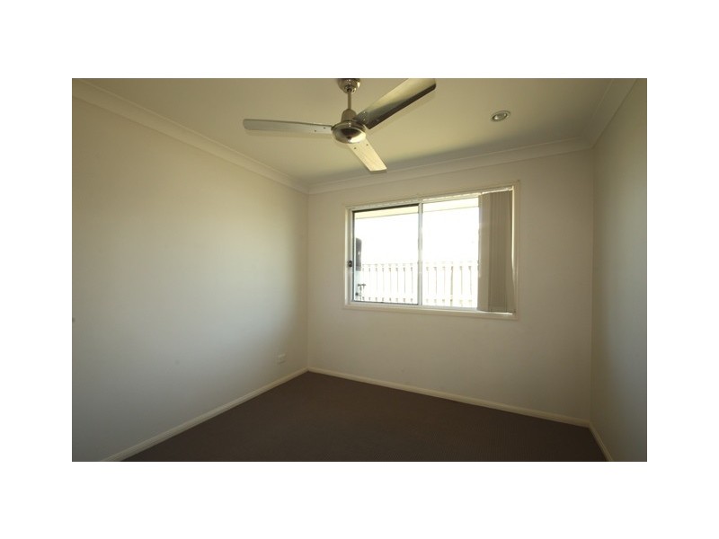 24 Whitehaven Drive, Blacks Beach QLD 4740