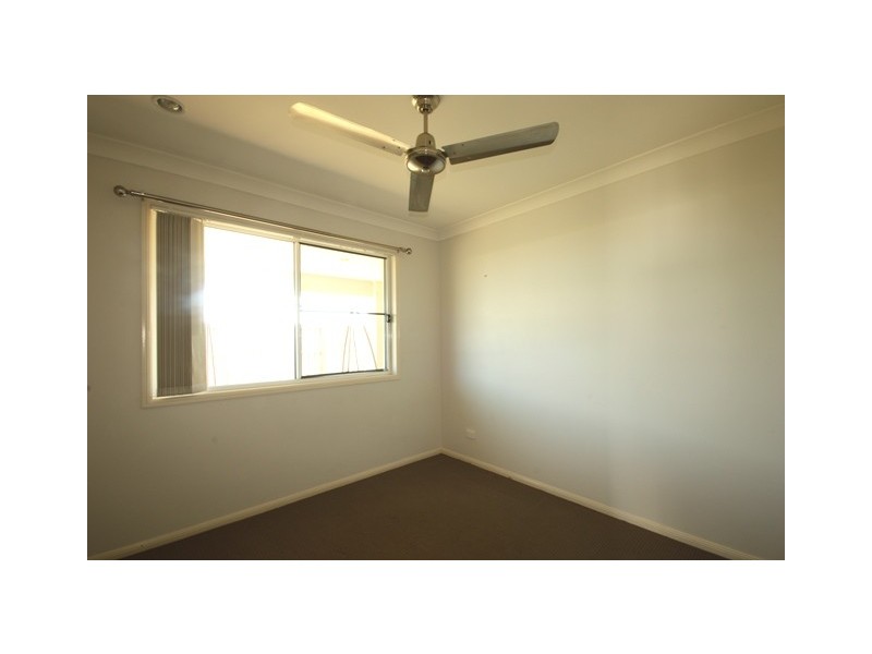 24 Whitehaven Drive, Blacks Beach QLD 4740