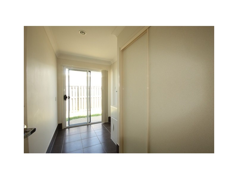 24 Whitehaven Drive, Blacks Beach QLD 4740