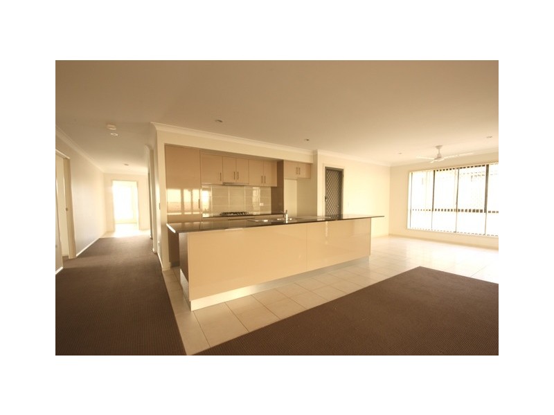 25 Hannay Street, Moranbah QLD 4744