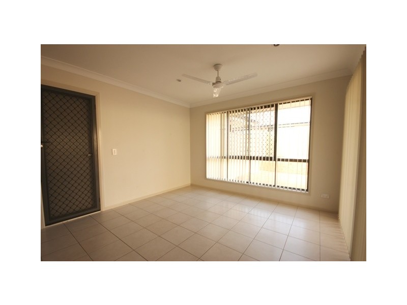 25 Hannay Street, Moranbah QLD 4744