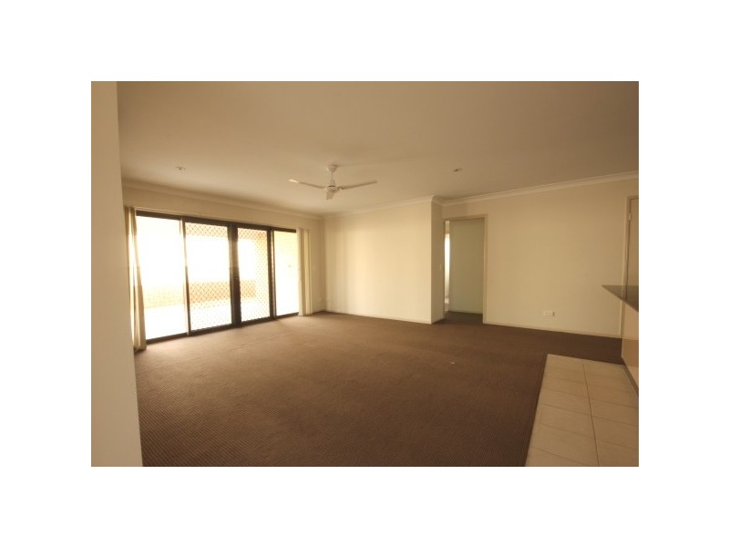 25 Hannay Street, Moranbah QLD 4744